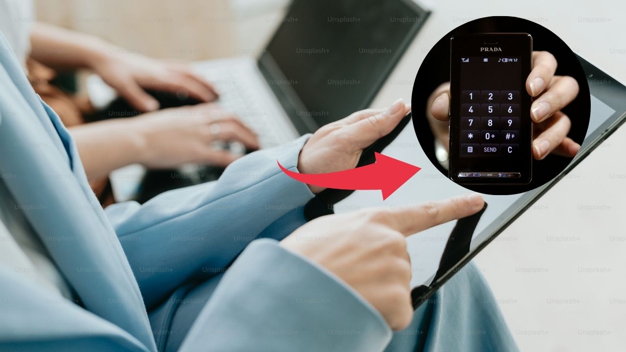 who invented smartphone touchscreen